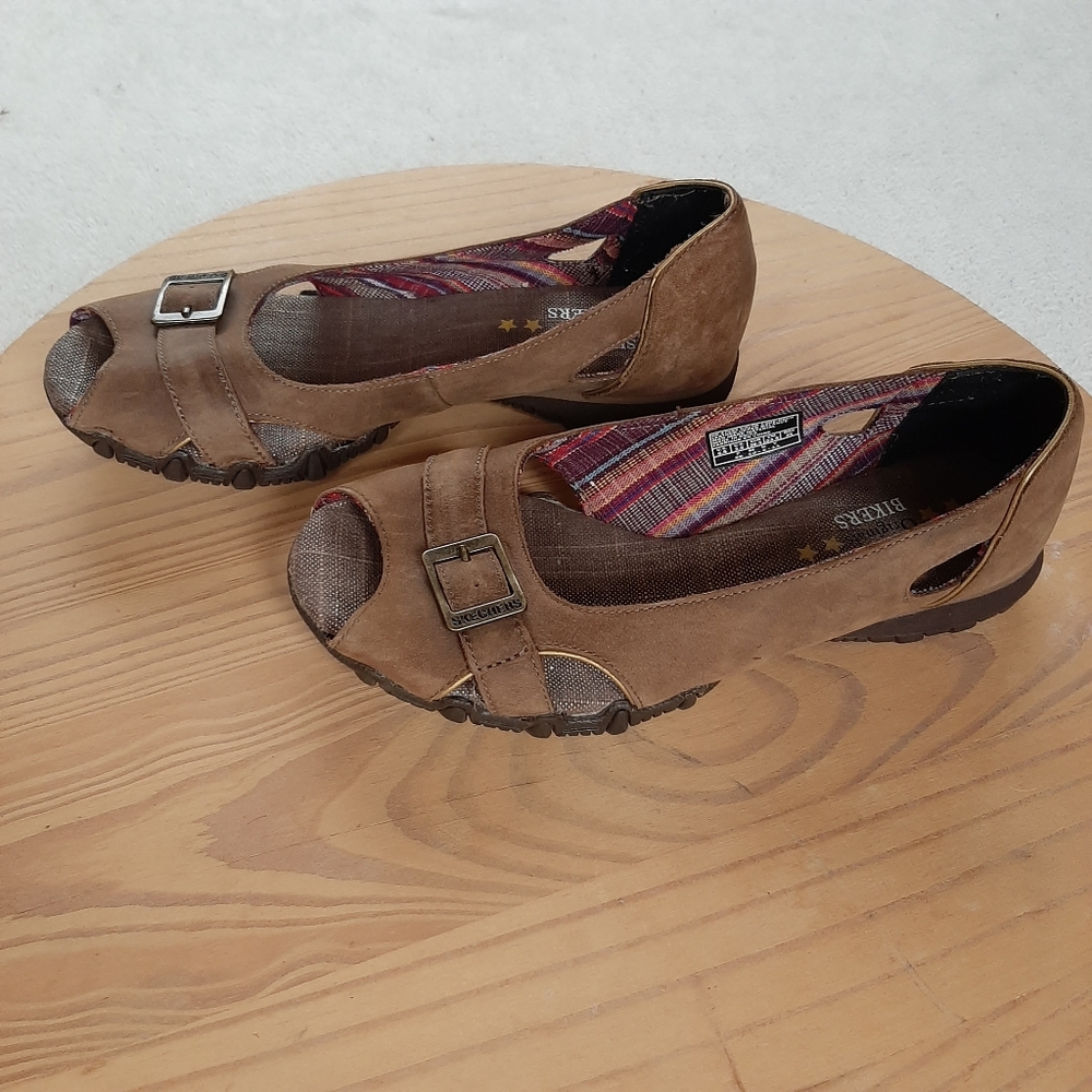 Skechers Leather Bikers Sneakers Flats Size 6.5